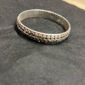 brighten Elegant Silver Women's Bangle